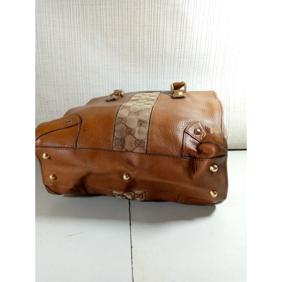 Authentic GUCCI Canvas Nailhead leather Tote - Picture 5 of 6